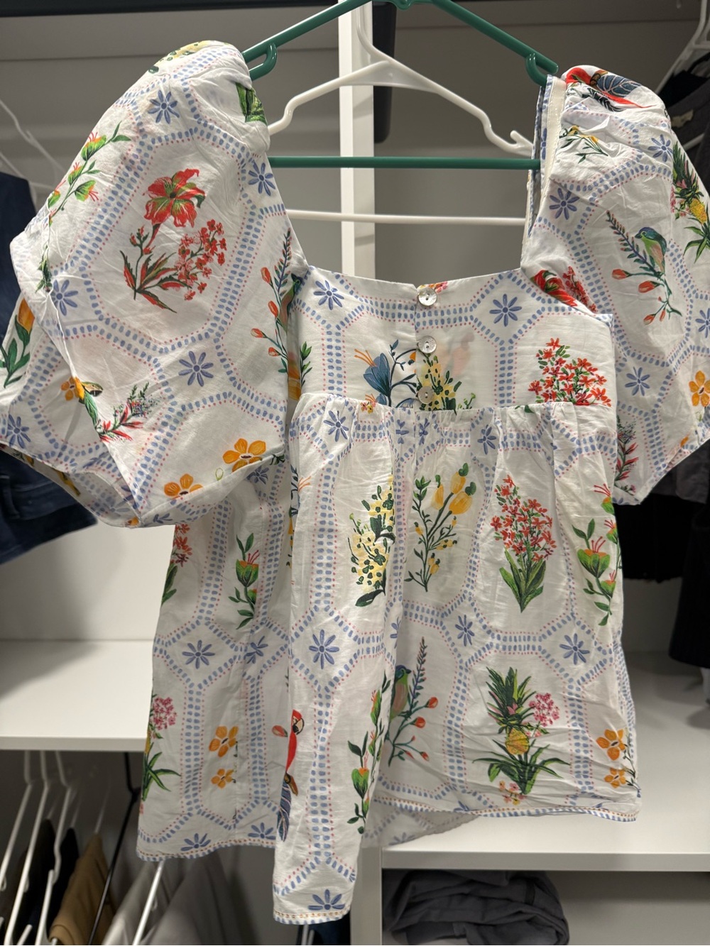 FARM Rio White Floral & Bird Lattice-Paneled Puff Sleeve Tunic - Picture 3 of 3